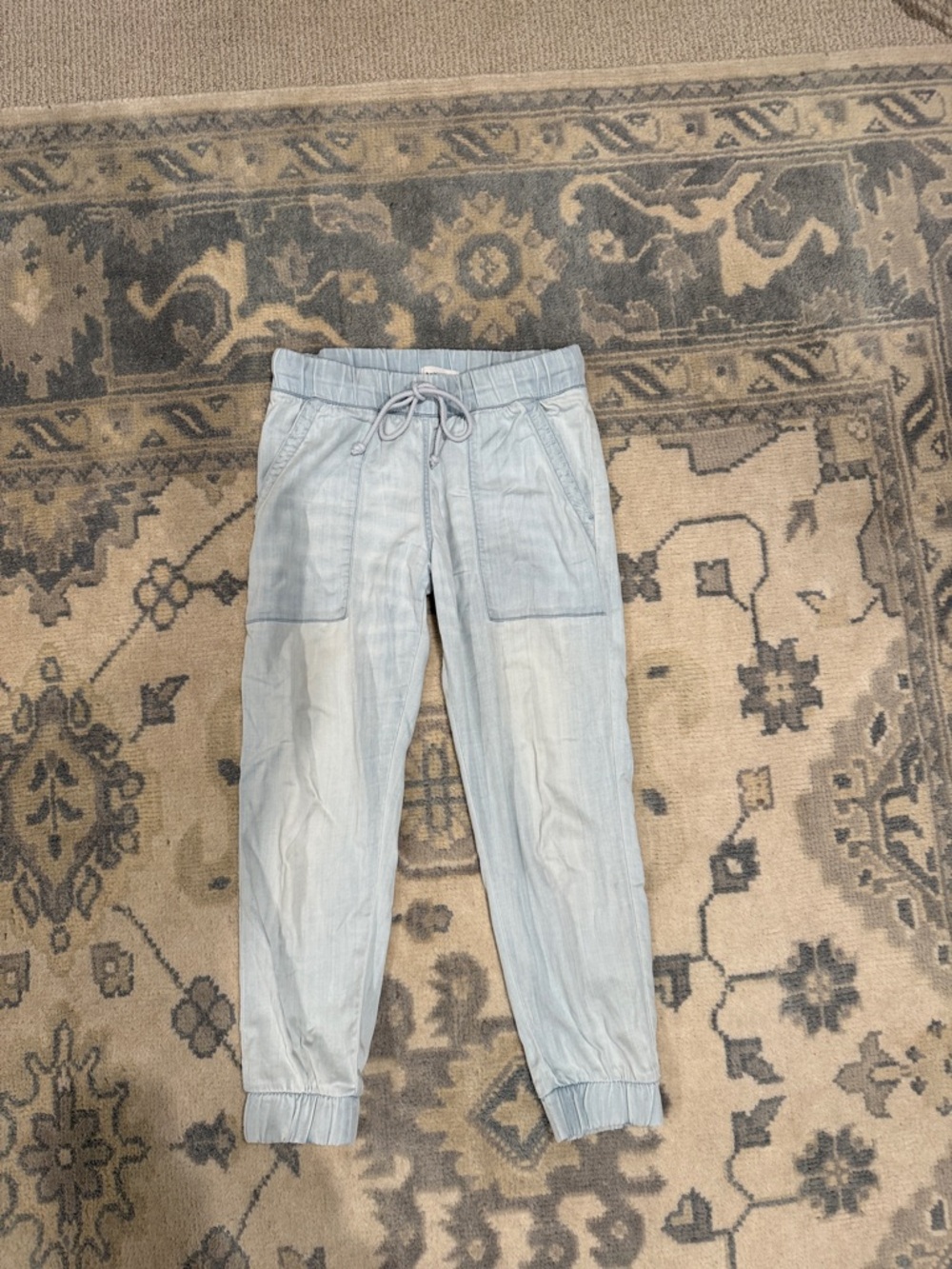 Bella Dahl pocket jogger - Chambray